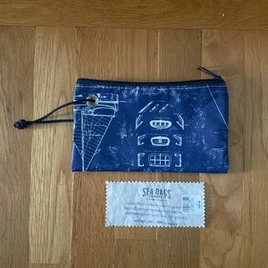 NWT - SEABAGS MAINE - zipper pouch, blue/white, sailing.